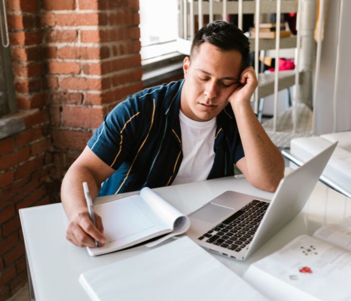 Online Colleges That Pay You To Attend