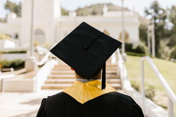 Scholarship Programs For High School Students